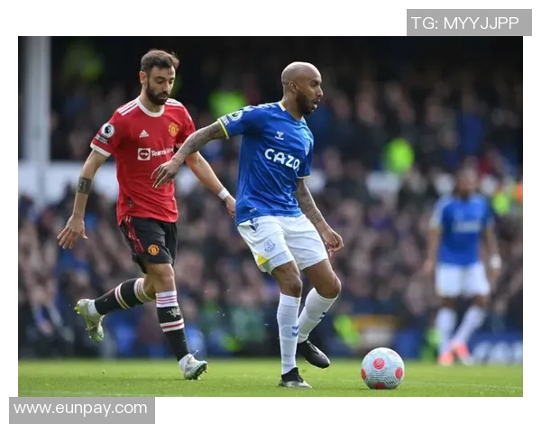 埃弗顿与曼联激战正酣在线观看精彩赛事全程回顾与分析