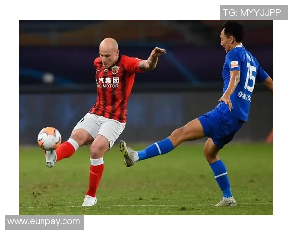 中超焦点战上港迎战建业双方全力争胜展现足球魅力