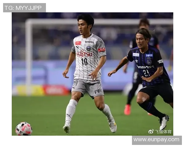 大分三神迎战鹿岛鹿角争夺联赛荣耀双方实力对决引人瞩目