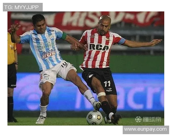 河床队与图库曼周日的激烈对抗赛即将上演，谁能笑到最后